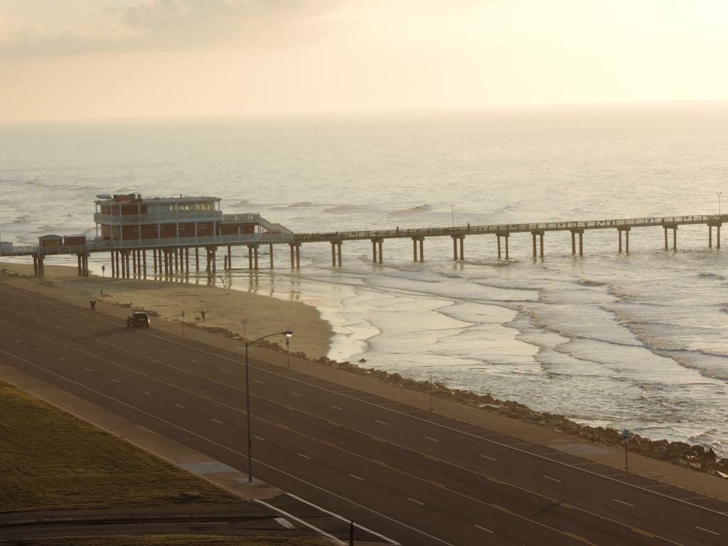 Ocean View At Ocean Grove Apartment Galveston Exterior photo